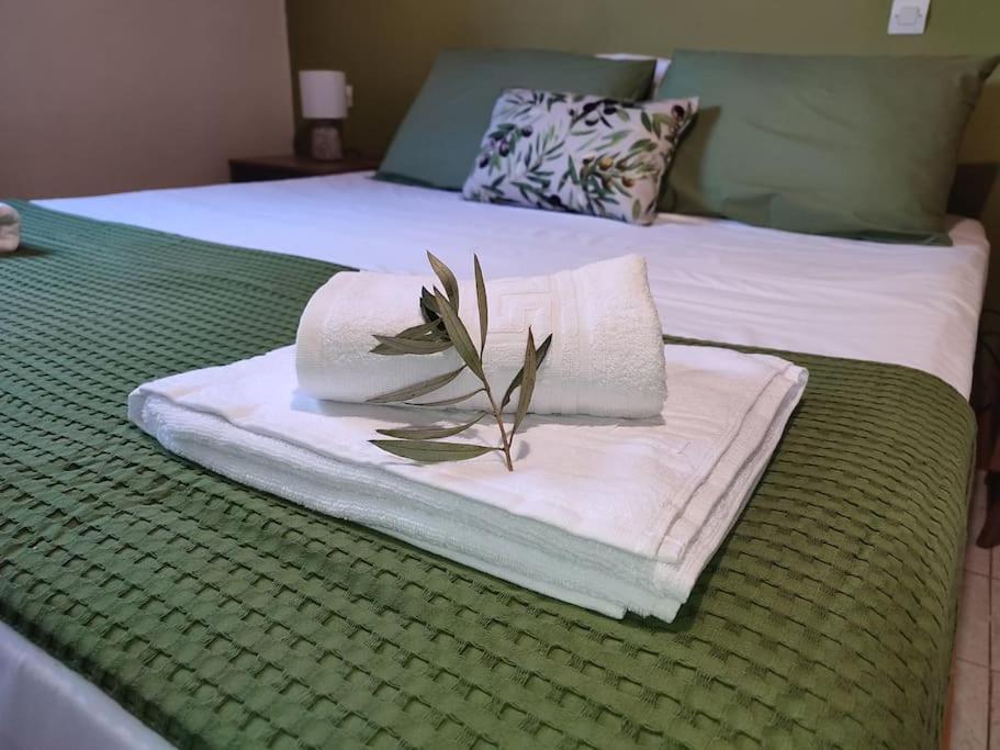 Olive Grove Cottage Skalani Knosos Exterior foto